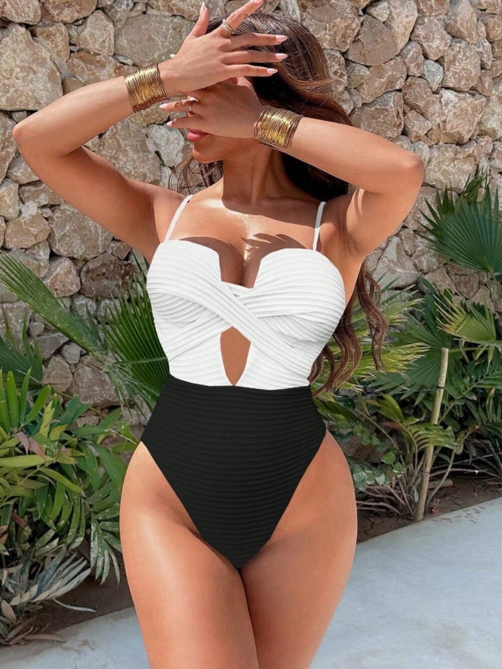 Black And White Casual Women's Springbreak Color Block One-Piece Suit - Picture 1 of 4